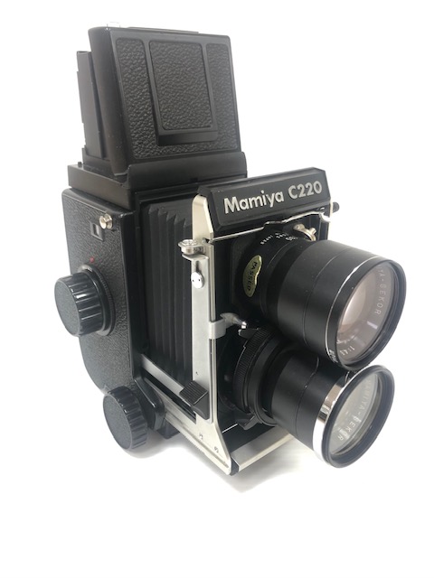 Mamiya C220 Professional