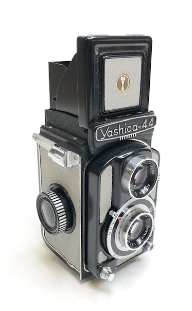 Yashica 44 1958 Gris film 127