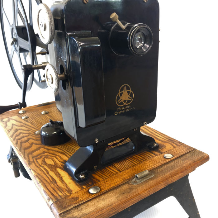 Krupp-Ernemann Kinox projecteur cinéma 35 mm